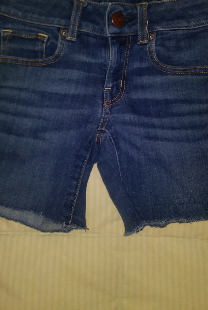 American Eagle Cut Off Shorts